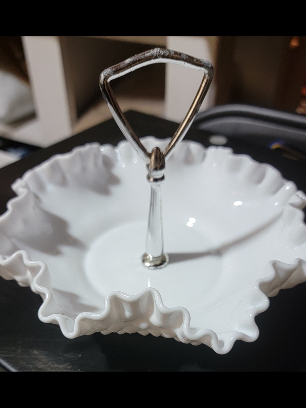 Fenton Ruffled Hobnail Milk Glass Single Serving Stand In Original Box